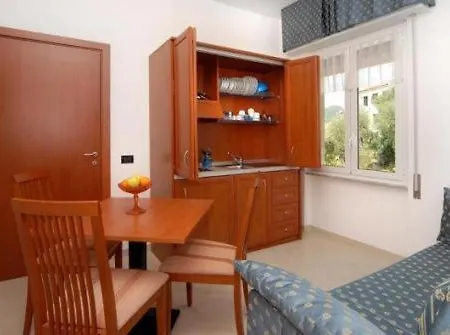 Hotel Noris 3*