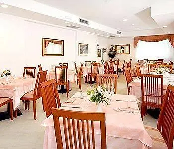 Hotel Noris