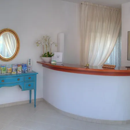 Noris Hotel