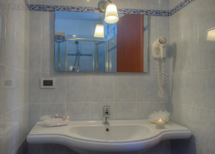 Noris 3* Finale Ligure