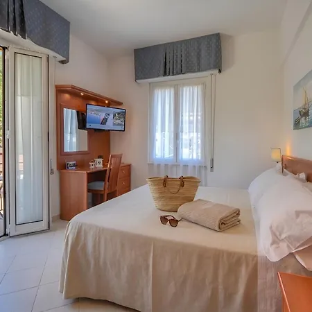 Noris Hotel