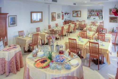 Noris 3* Finale Ligure