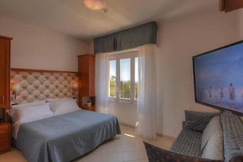 Noris 3* Finale Ligure